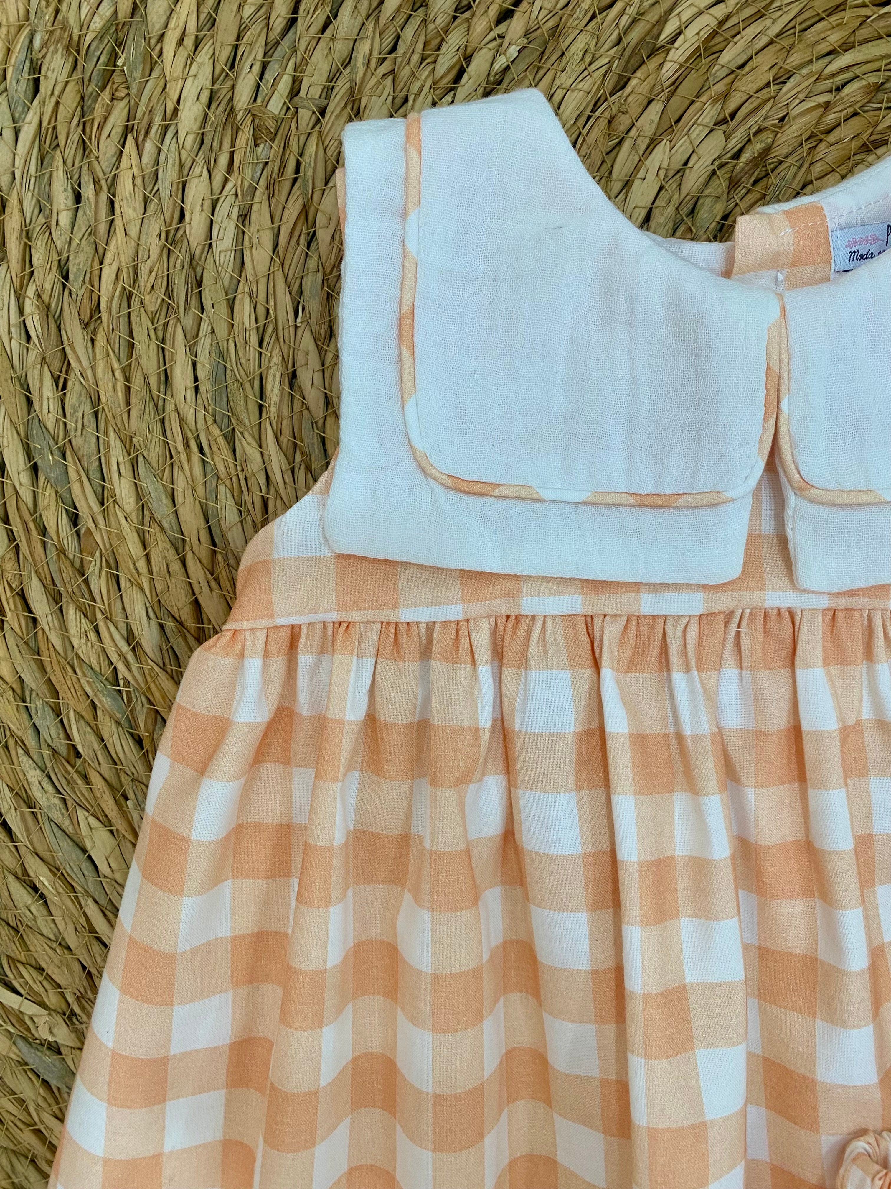 Jesusito vichi naranja con baberola Popys